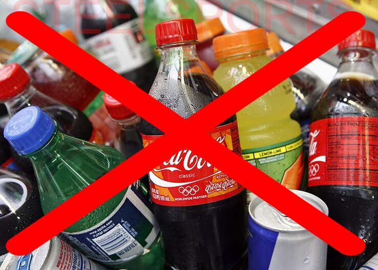 le bevande gassate dovrebbero essere escluse dalla dieta quando si perde peso in una settimana