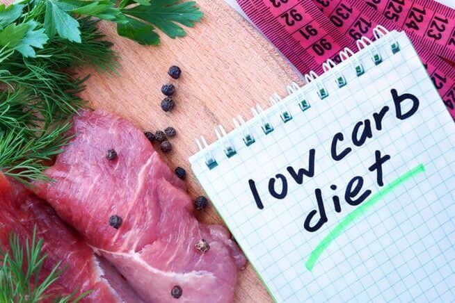Dieta a basso contenuto di carboidrati un metodo efficace per perdere peso con un menu vario